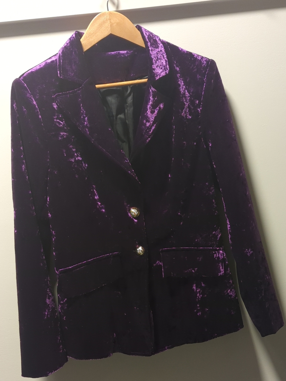 NWOT Crushed Velvet Purple Blazer Size Medium